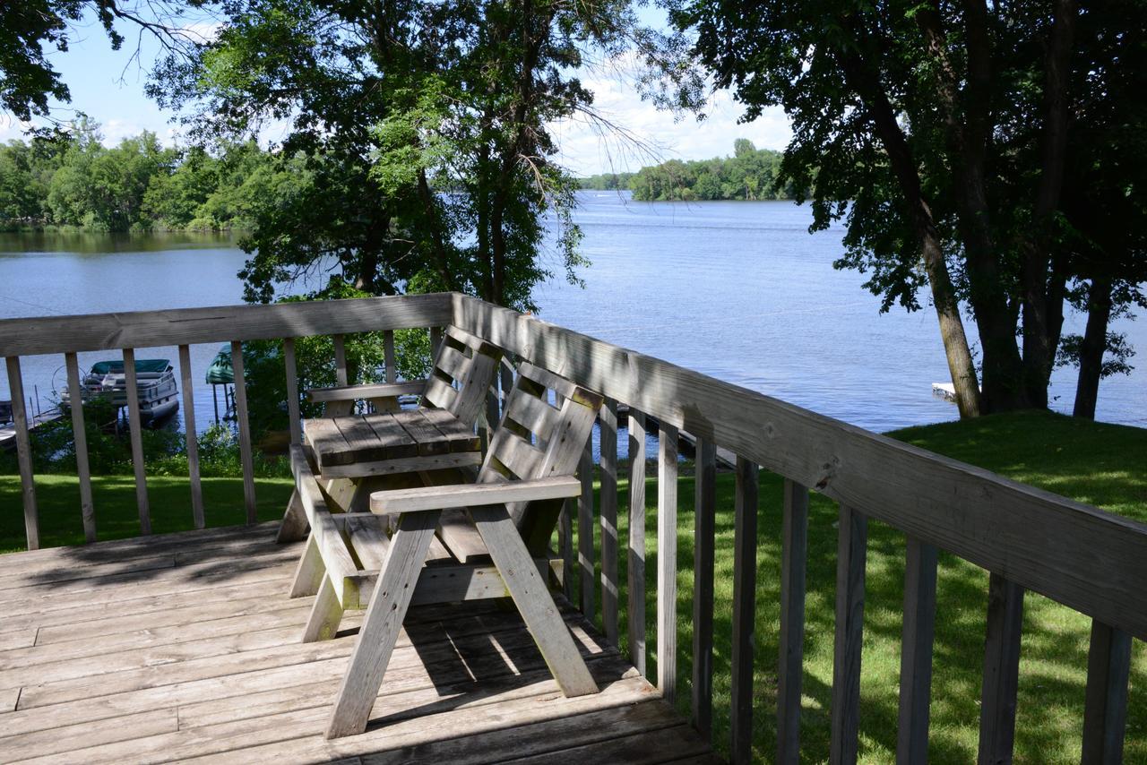 Riverside Resort Richmond Buitenkant foto