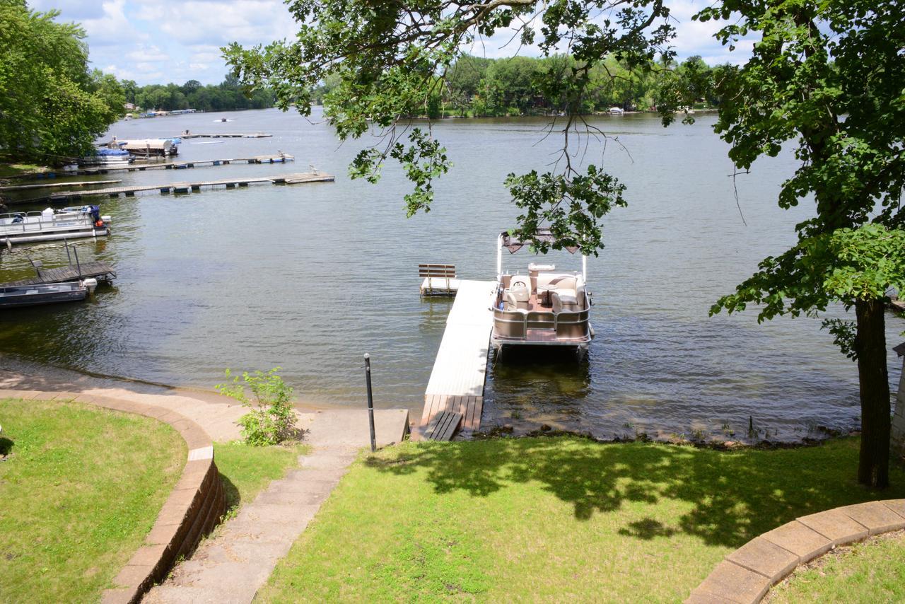 Riverside Resort Richmond Buitenkant foto
